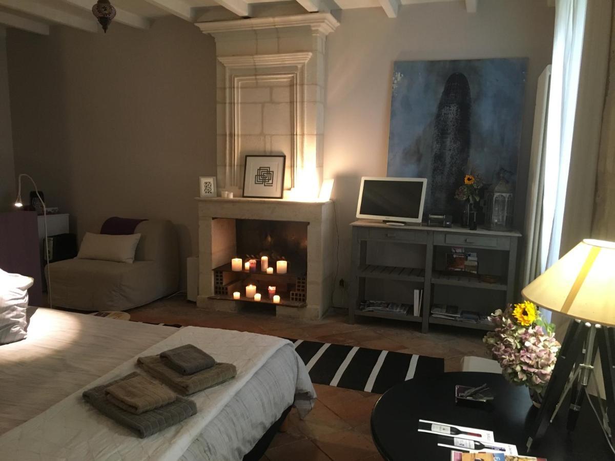 Le Pain De Lune Gite Et Chambre D'Hotes Avec Piscine Bourg-sur-Gironde Exterior photo